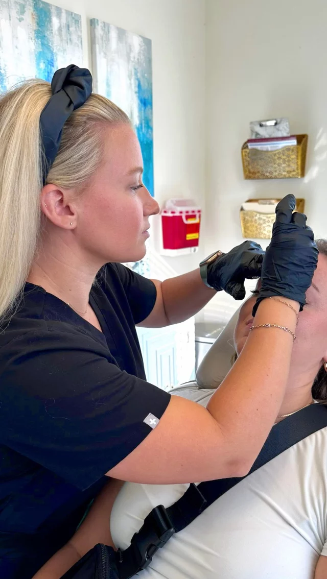 Spend the day with Morgan as an aesthetic NP—Botox, filler & all the glow ✨
 
Book an appointment with Morgan by DM or call to book your spot!
📞 980-949-6544 
 
#AestheticNurse #NursePractitionerLife #CharlotteNC #MedicalAesthetics #BotoxInjector  #AestheticMedicine #FacialPlastics #SkincareGoals #BeautyInjector #DayInTheLife #CharlotteAesthetics #AestheticClinic #NCInjector #NurseInjecto #CLT