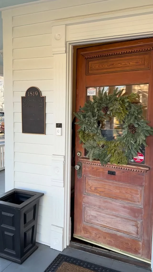 POV: you asked the universe for a sign… and it said Botox. ☁️💉
When your sign to book that appointment is literally in the sky.

Fine lines? Wrinkles? Preventative Botox? We’ve got you.
📍 Dilworth Facial Plastics | Charlotte, NC

👉 Book your Botox consultation today.

Botox in Charlotte NC, Charlotte Botox provider, Dilworth Facial Plastics Botox, preventative Botox Charlotte, wrinkle relaxer treatments Charlotte, anti aging injections Charlotte, best Botox in Charlotte NC, Botox near me Charlotte, cosmetic injectables Charlotte NC, facial aesthetics Charlotte, med spa in Charlotte NC, fine line and wrinkle treatment Charlotte, Botox consultation Charlotte NC, non surgical facial rejuvenation Charlotte, Charlotte med spa Botox